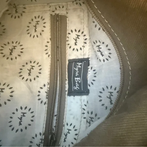 Stylish Multicolor Tote Bag - Picture 7 of 8